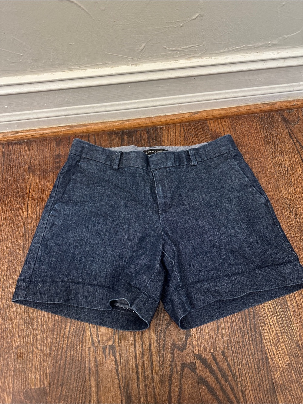 Banana Republic Dark Indigo Jean Shorts Hampton 25